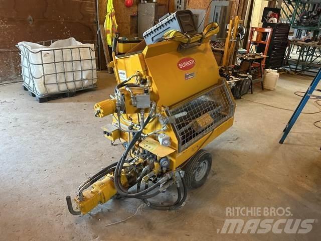  Bunker B100E Concrete pumps