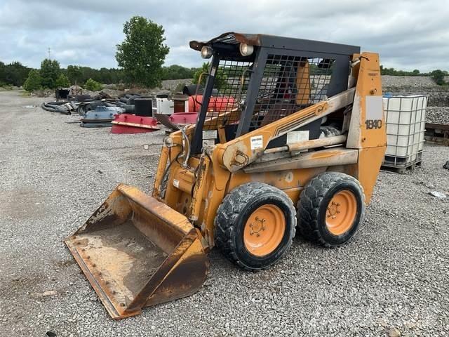 CASE 1840 Skid steer loaders