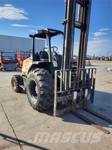 CASE 586H Rough terrain truck
