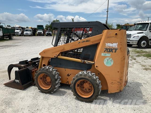 CASE 70XT Skid steer loaders