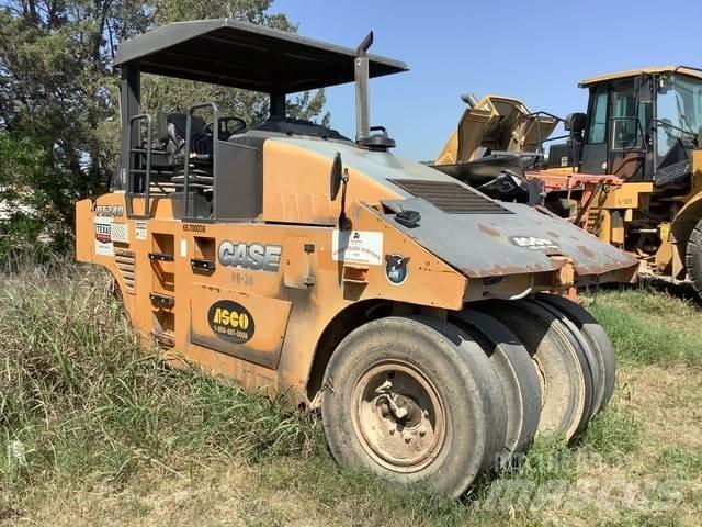 CASE PT240 Pneumatic tired rollers