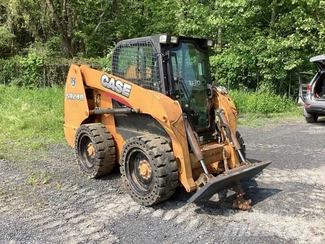 CASE SR240 Skid steer loaders