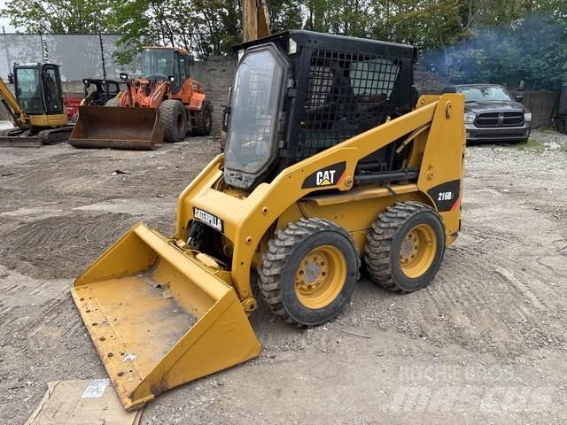 CAT 216B3 Skid steer loaders
