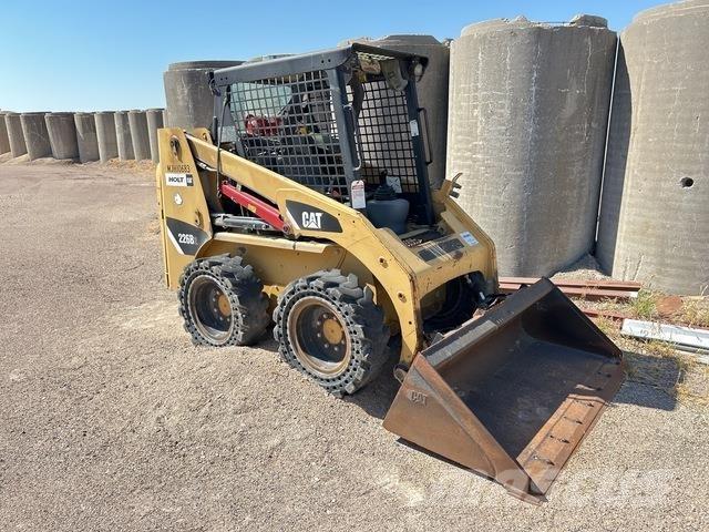 CAT 226B2 Skid steer loaders