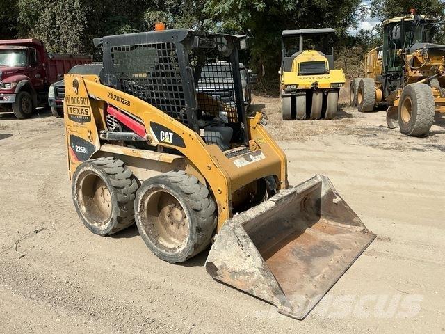 CAT 226B3 Skid steer loaders
