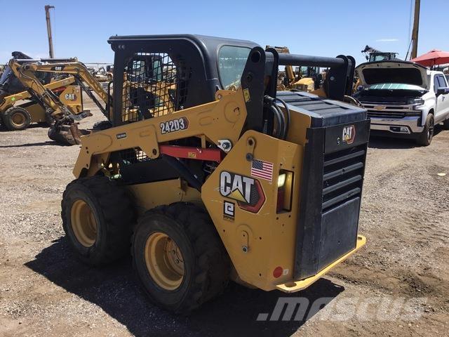CAT 242D3 Skid steer loaders