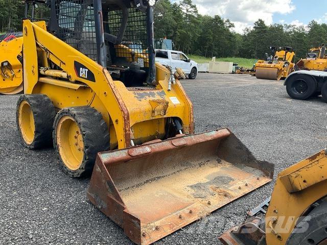 CAT 248B Skid steer loaders