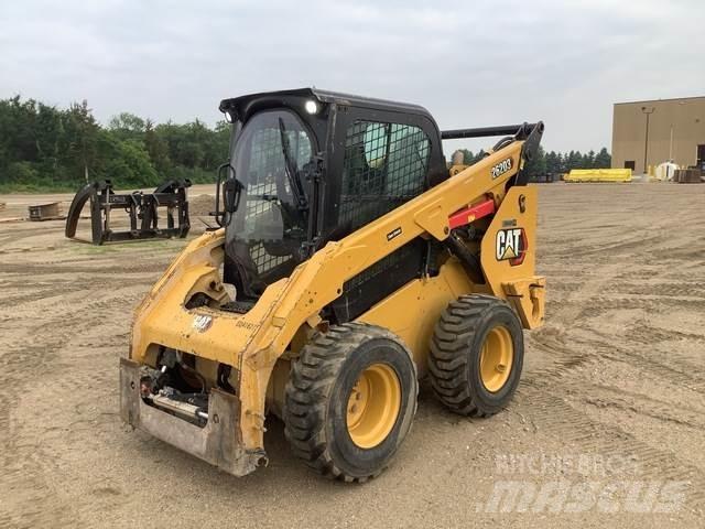 CAT 262D3 Skid steer loaders