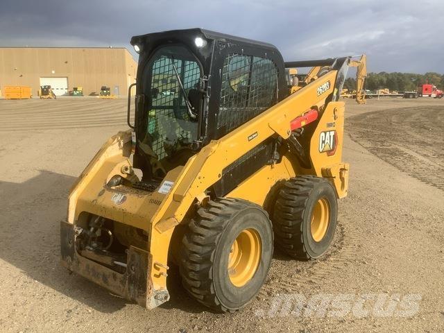 CAT 262D3 Skid steer loaders