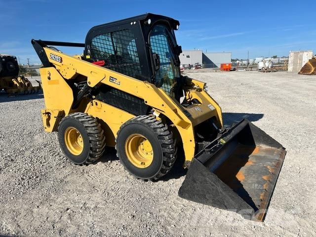 CAT 262D3 Skid steer loaders