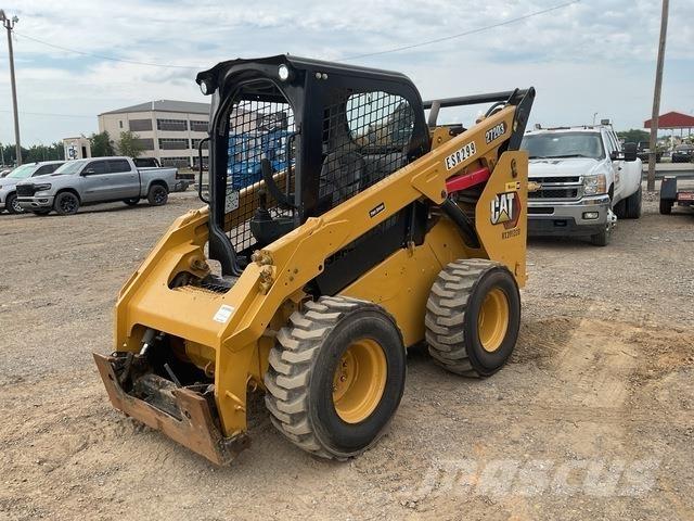 CAT 272D3 Skid steer loaders