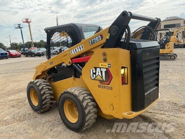 CAT 272D3 Skid steer loaders