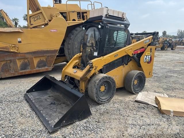 CAT 272D3 XE Skid steer loaders
