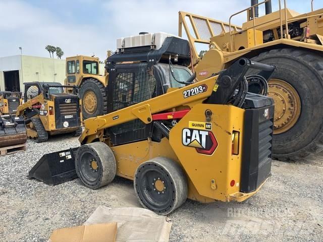 CAT 272D3 XE Skid steer loaders