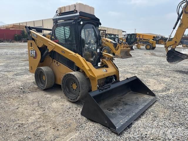 CAT 272D3 XE Skid steer loaders