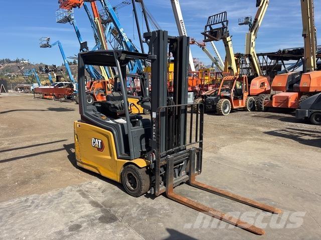 CAT 2ET4000 Electric forklift trucks