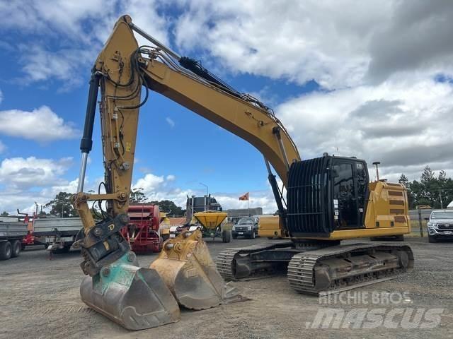 CAT 320 Crawler excavators