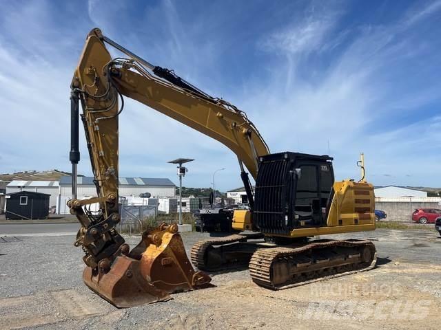 CAT 323 Crawler excavators