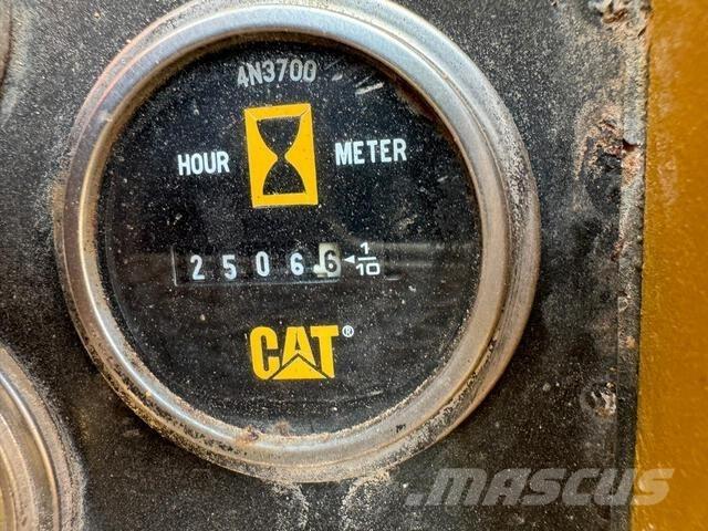 CAT 583H Pipelayer dozers