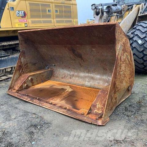 CAT 610-5900 Buckets