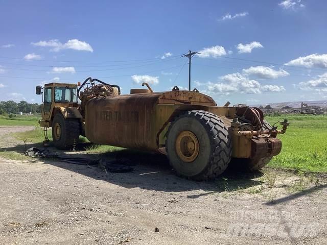 CAT 615C Water bowser