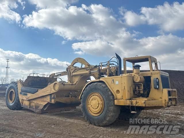 CAT 621 Scrapers