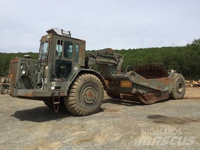 CAT 621B MIL Scrapers