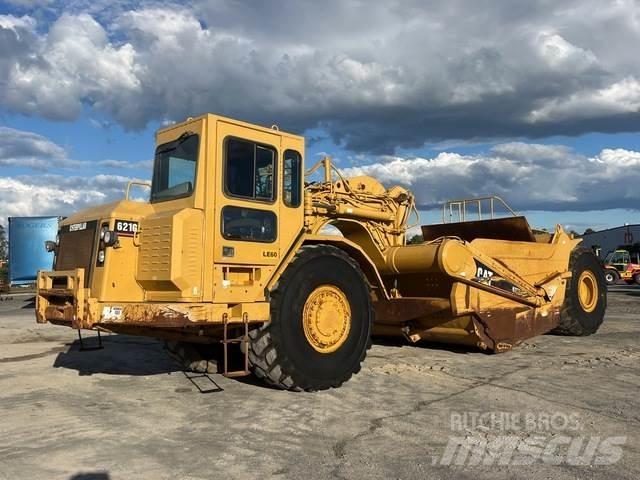 CAT 621G Scrapers