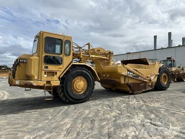 CAT 621G Scrapers