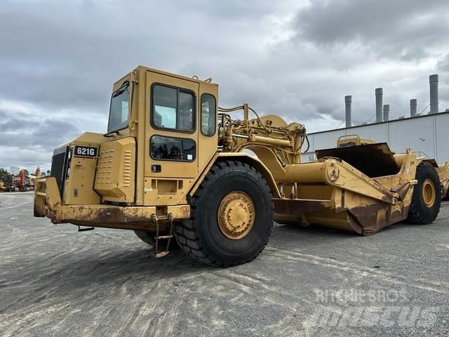 CAT 621G Scrapers