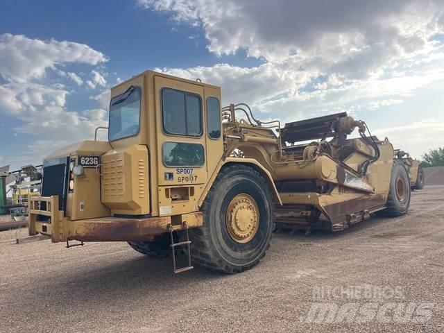 CAT 623G Scrapers