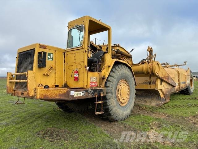 CAT 631D Water bowser