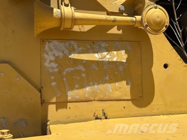 CAT 637 Water bowser