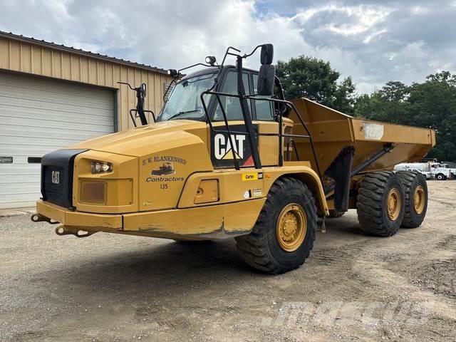CAT 725C Articulated Haulers