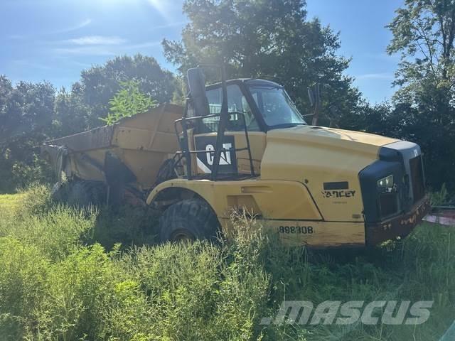 CAT 735B Articulated Haulers