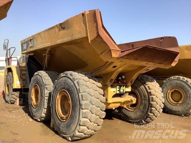 CAT 740 Articulated Haulers