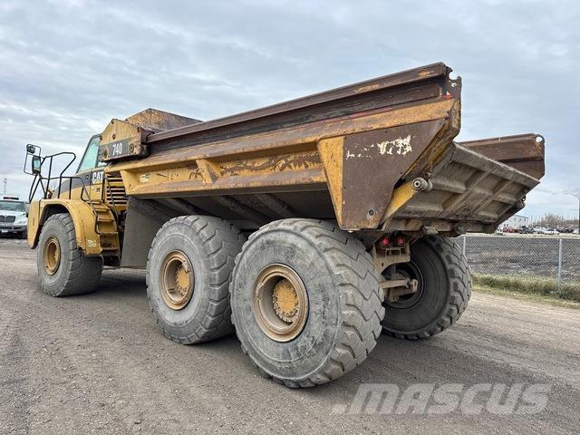 CAT 740 Articulated Haulers