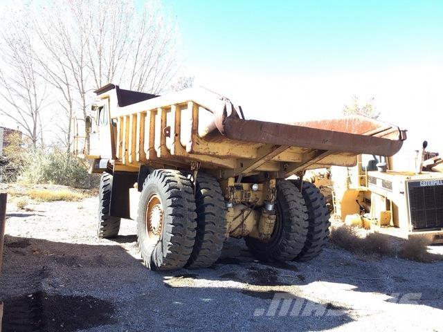 CAT 769C Articulated Haulers