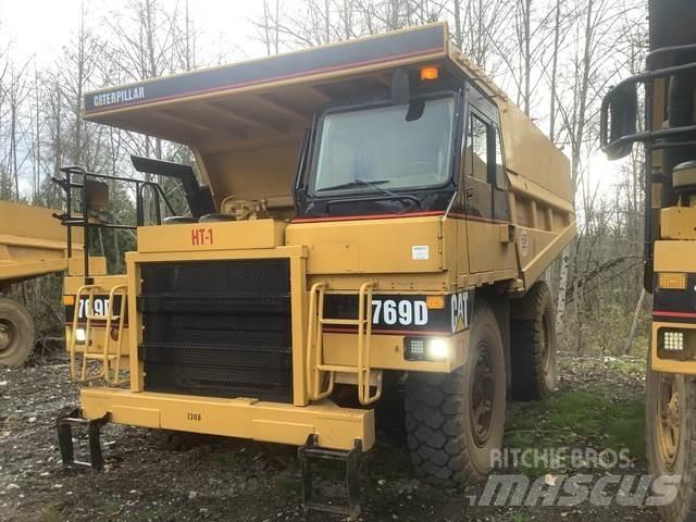 CAT 769D Articulated Haulers