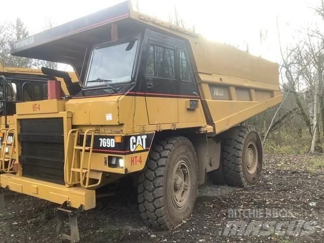 CAT 769D Articulated Haulers