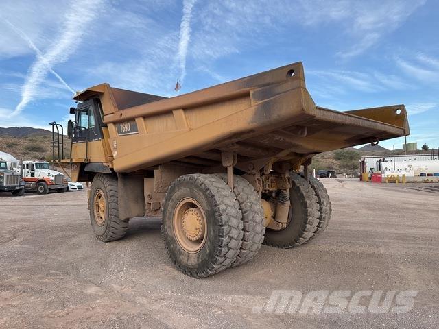 CAT 769D Articulated Haulers