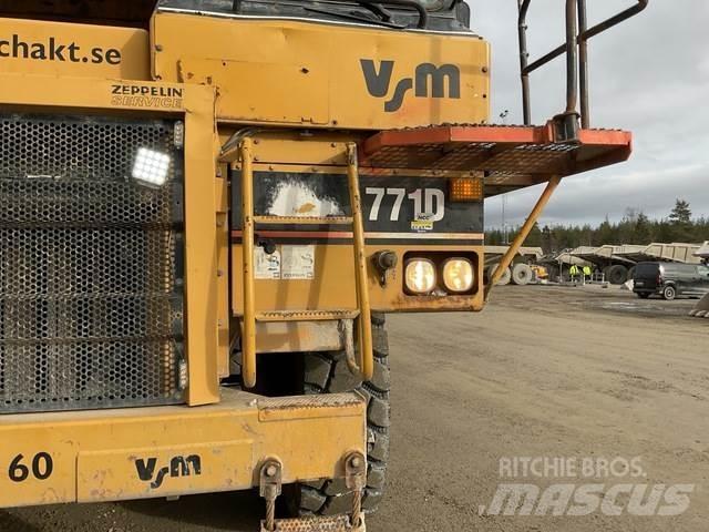 CAT 771D Articulated Haulers