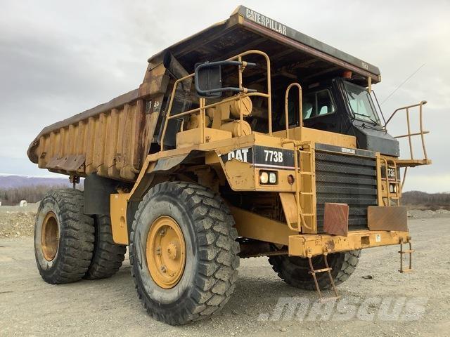 CAT 773B Articulated Haulers