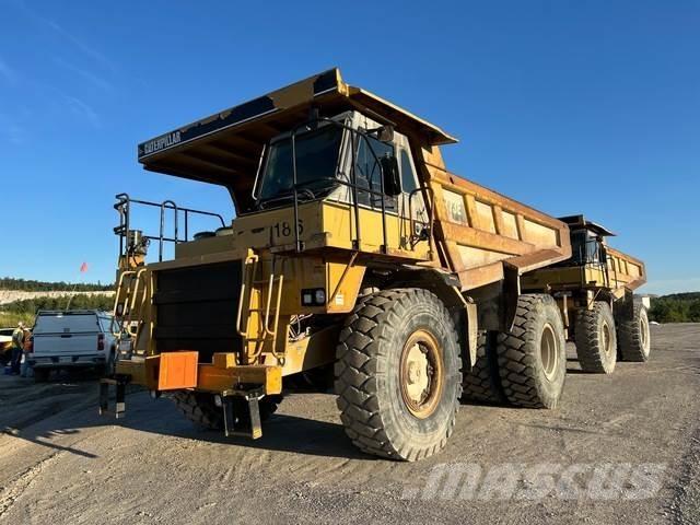 CAT 773D Articulated Haulers