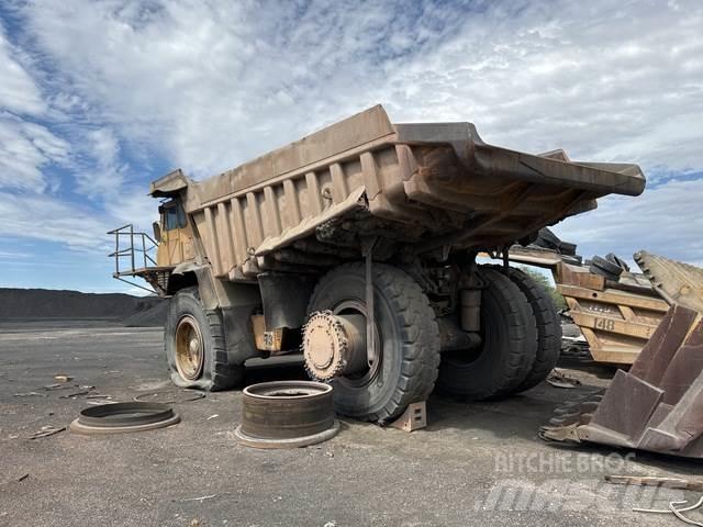 CAT 777B Articulated Haulers