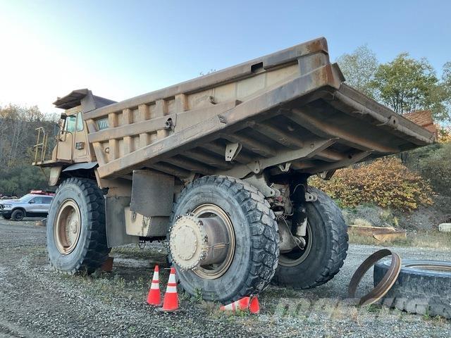 CAT 777C Articulated Haulers