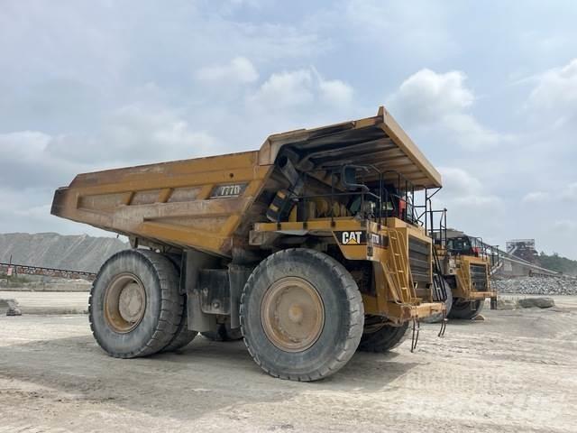 CAT 777D Articulated Haulers