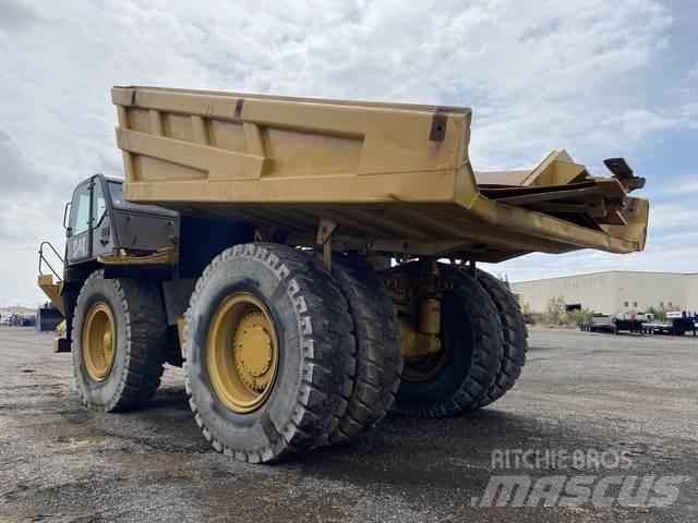 CAT 777F Articulated Haulers