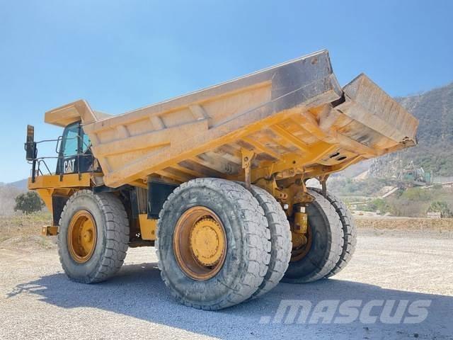 CAT 777F Articulated Haulers