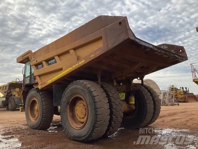 CAT 777F Articulated Haulers